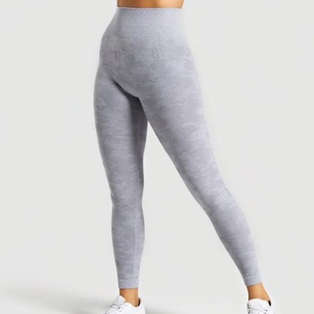 Gymshark Camo Seamless Leggings Gray Size Small